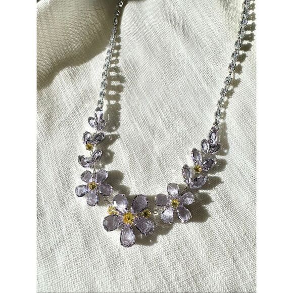 No Brand Jewelry - Light lavender purple and yellow flower statement necklace
